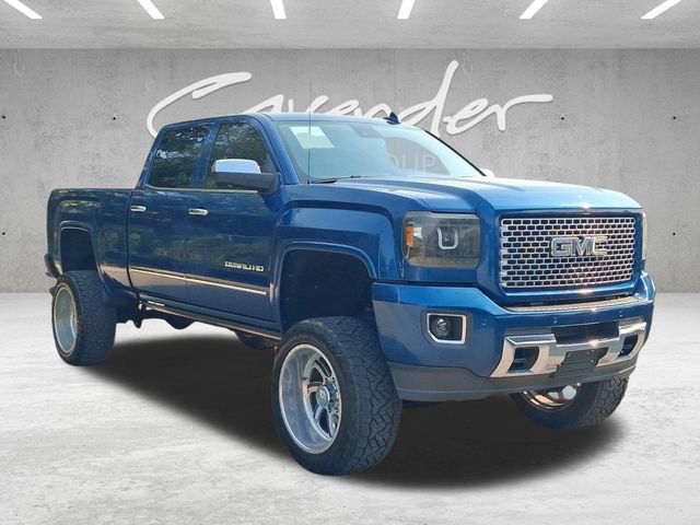 Used 2016 GMC Sierra 2500 Denali AWD/4WD image 2