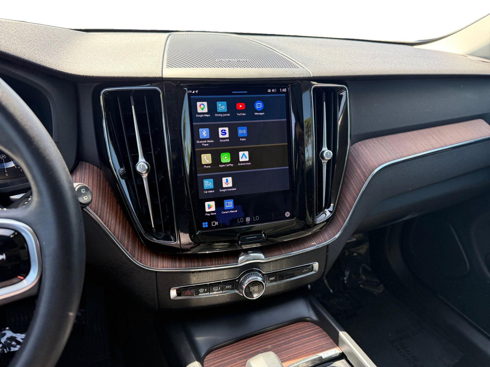 Used 2023 Volvo XC60 B5 Plus w/ Protection Package image 12