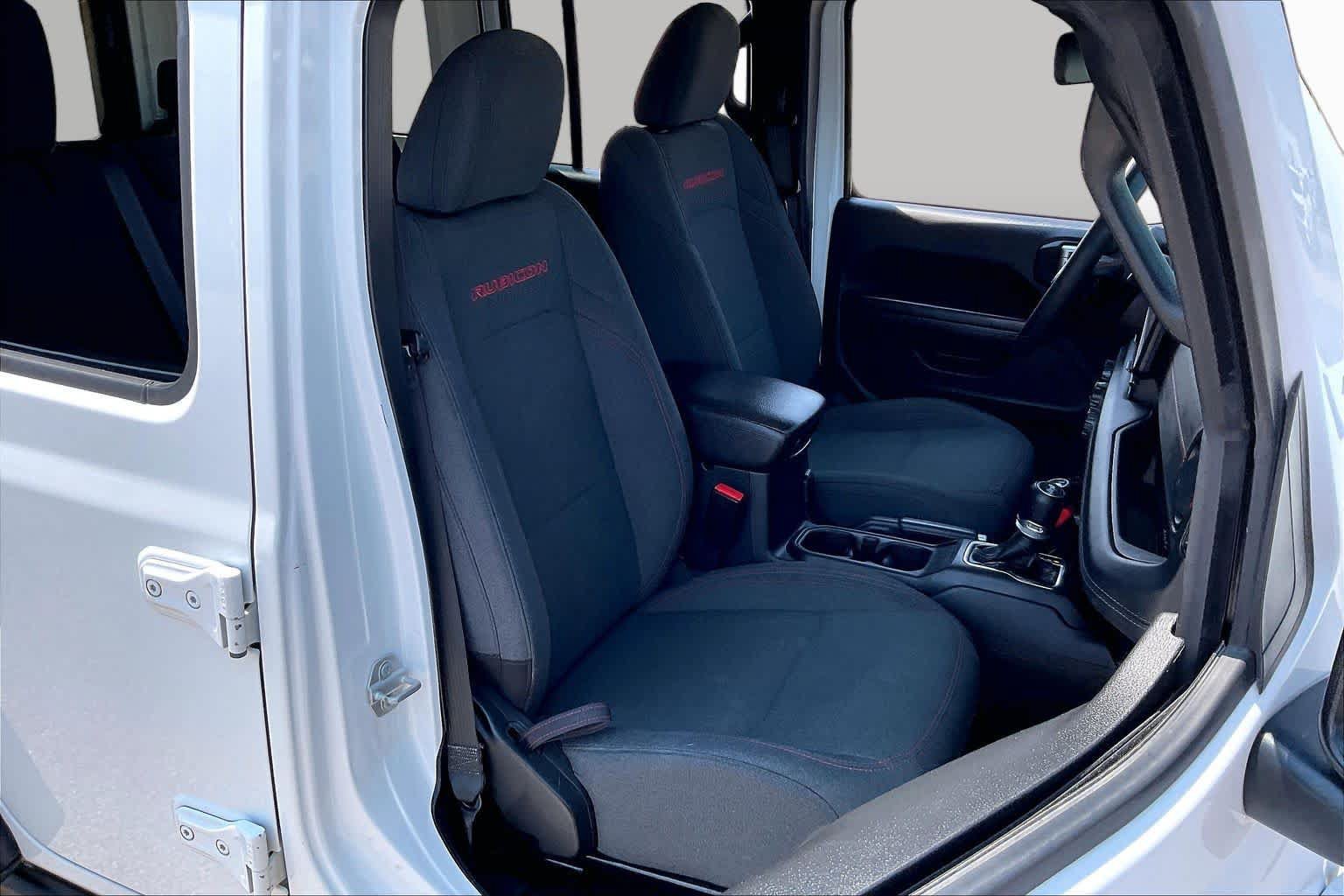Used 2024 Jeep Wrangler Unlimited Rubicon AWD/4WD image 9