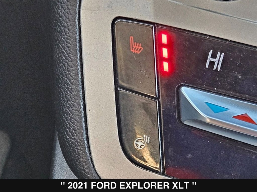 Used 2021 Ford Explorer XLT w/ Equipment Group 202A image 23