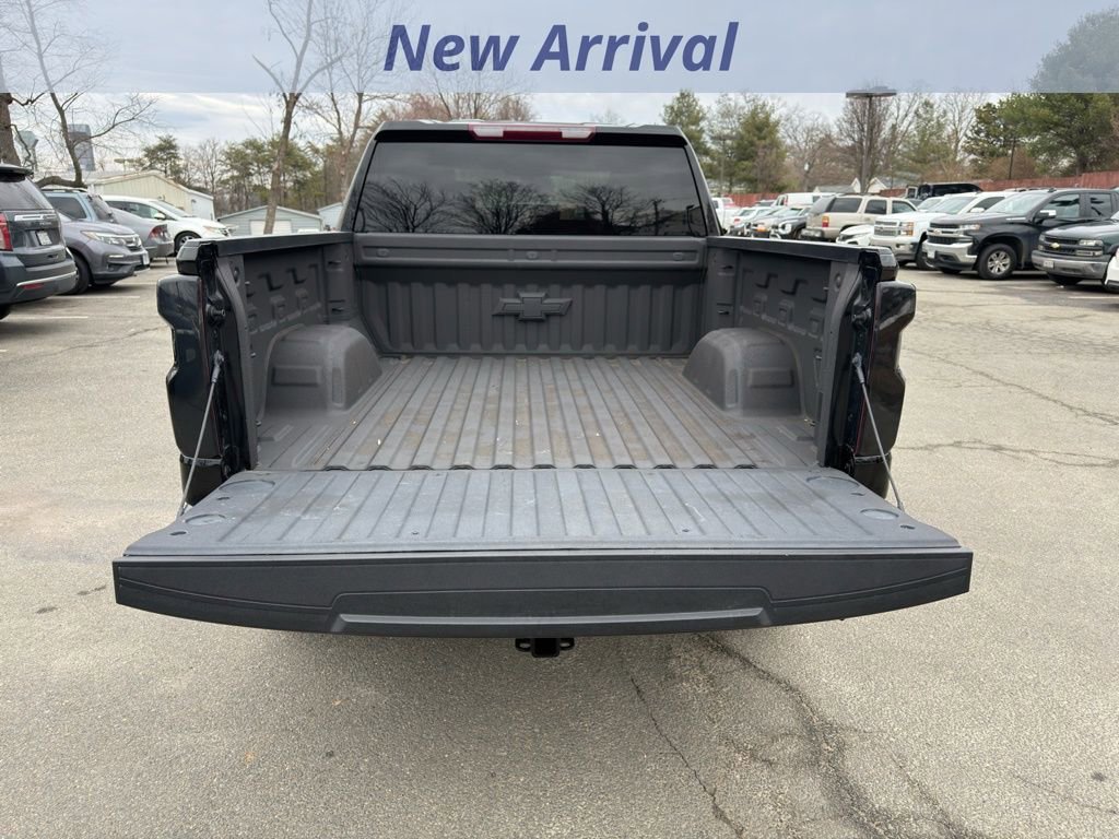 Used 2022 Chevrolet Silverado 1500 Custom w/ Rally Edition image 6