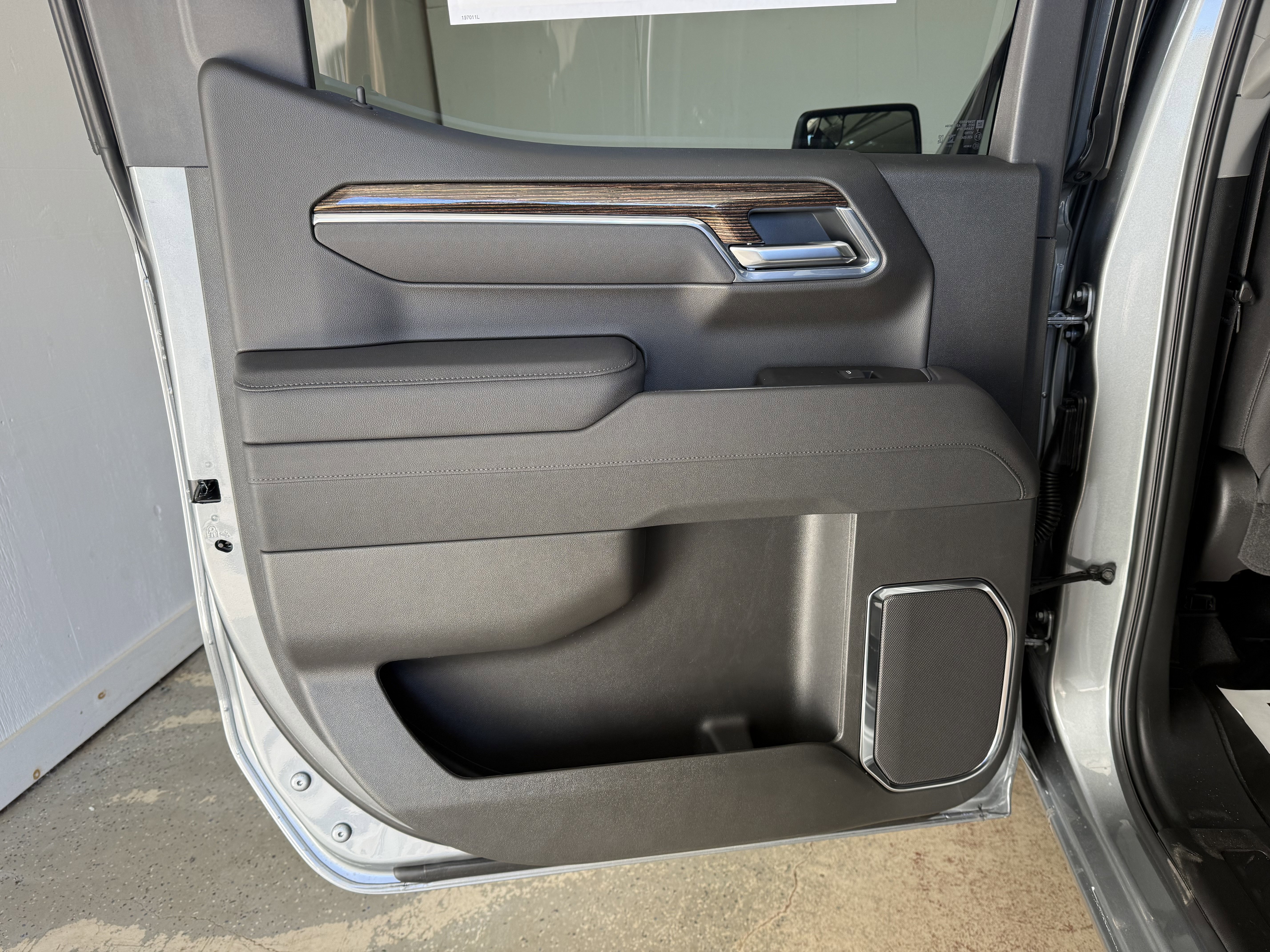 New 2026 GMC Sierra 1500 Elevation image 46