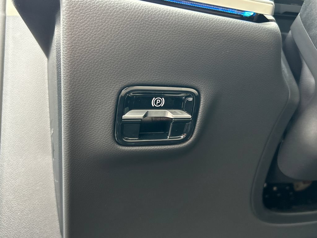 New 2026 Mercedes-Benz E 350 4MATIC Sedan image 14