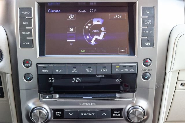 Used 2018 Lexus GX 460 Luxury w/ Preferred Accessory Package AWD/4WD image 14