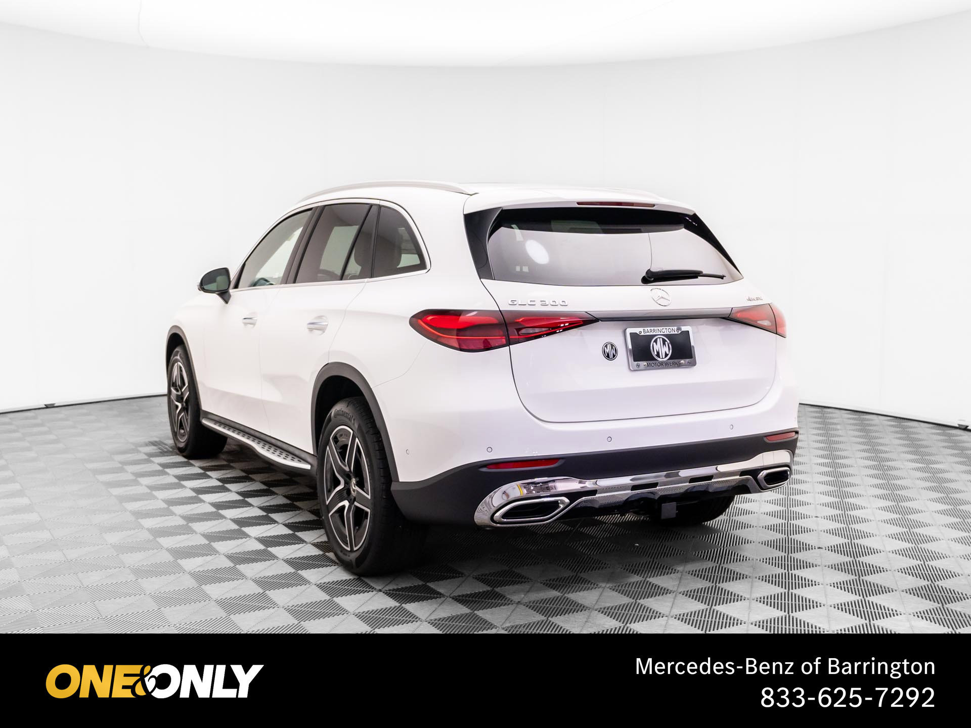 New 2027 Mercedes-Benz GLC 300 4MATIC image 3