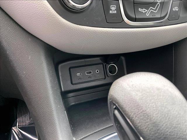 Used 2023 Chevrolet Equinox LS w/ Driver Confidence II Package FWD image 25