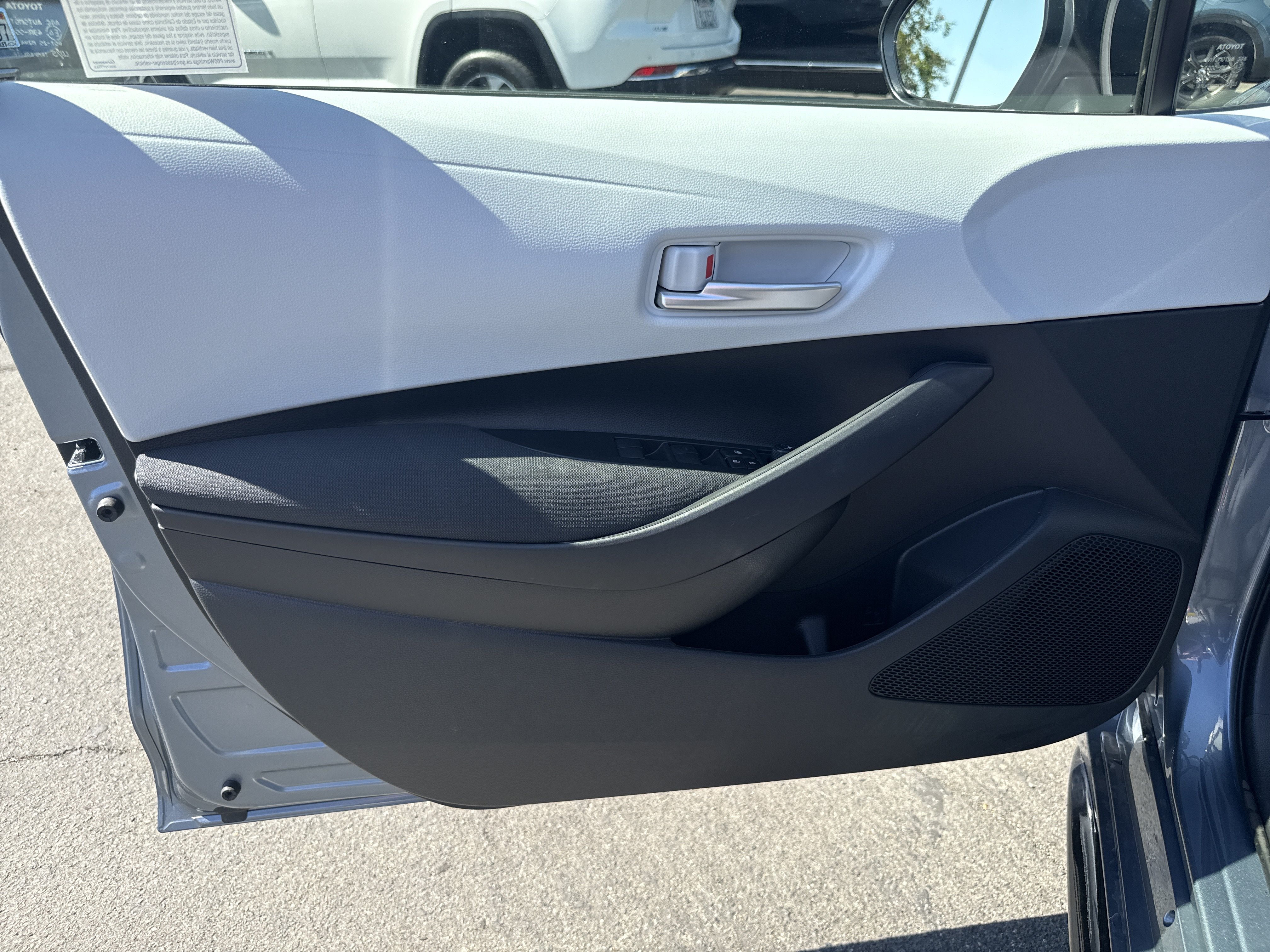 New 2026 Toyota Corolla SE FWD image 9
