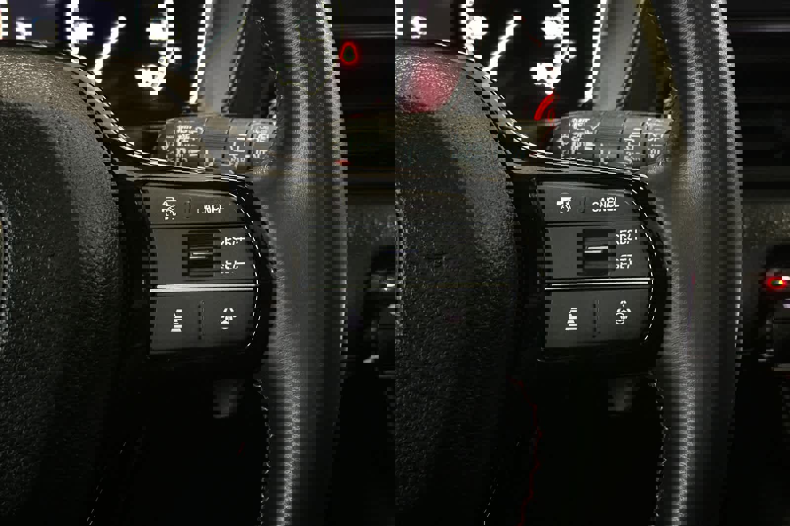 Used 2024 Honda Pilot TrailSport image 28