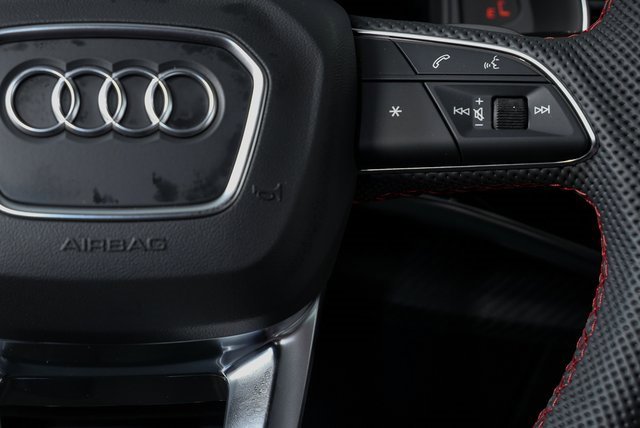 New 2026 Audi SQ8 Prestige image 11