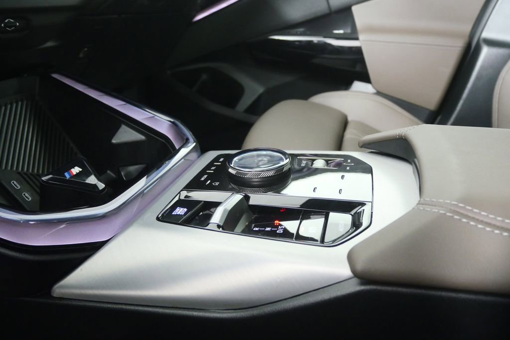 Used 2025 BMW X3 M50 image 24