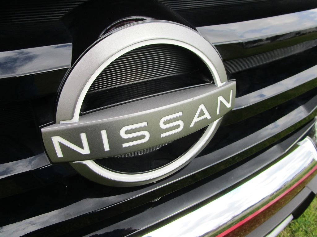 Used 2024 Nissan Pathfinder SL image 28
