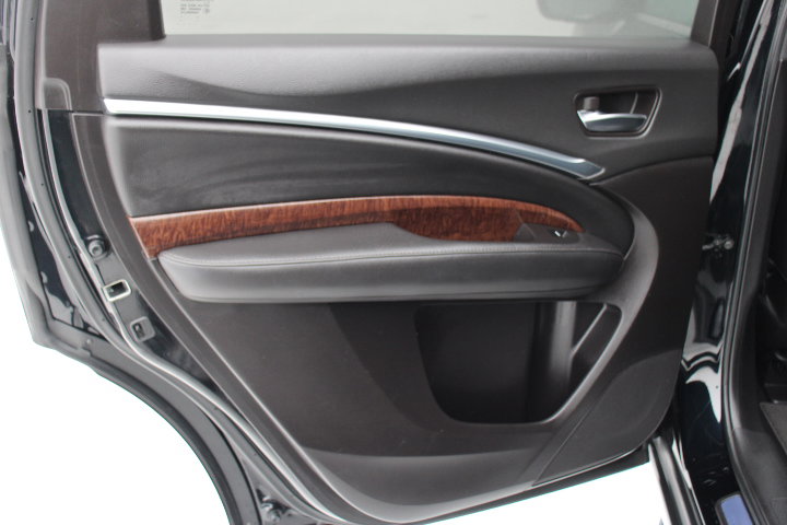 Used 2020 Acura MDX FWD image 15