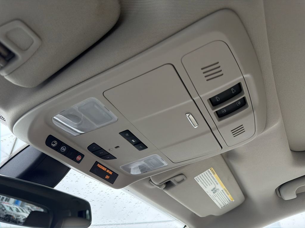 Used 2020 Buick Envision Essence w/ Experience Buick Package image 14