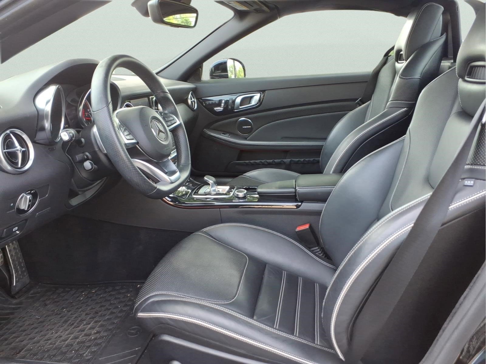 Used 2020 Mercedes-Benz SLC 43 AMG image 11