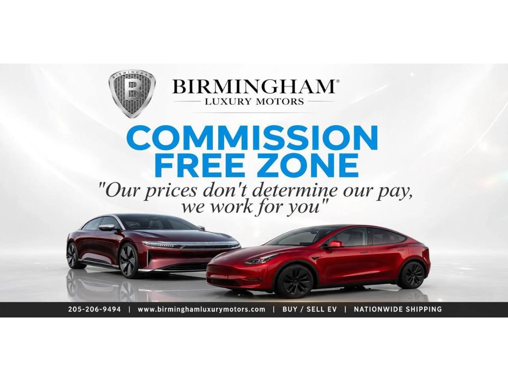 Used 2018 Toyota Camry XLE FWD image 7
