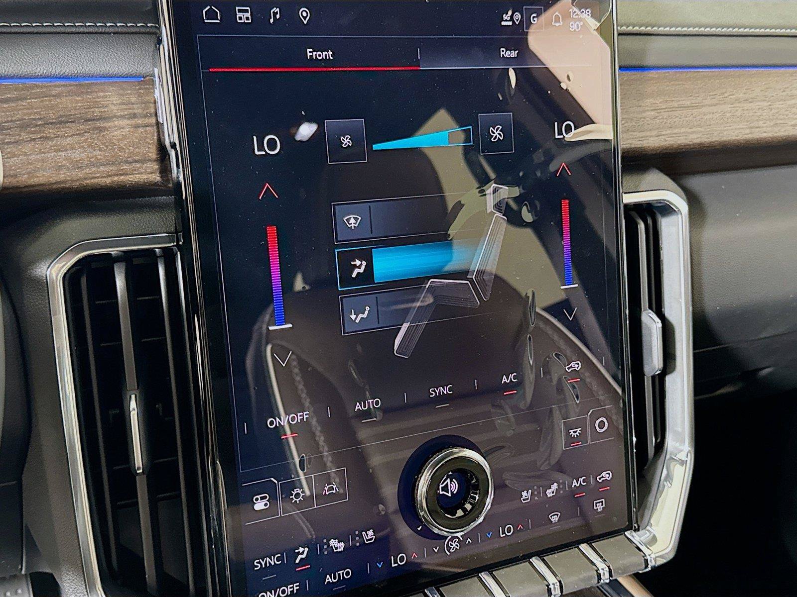 New 2026 GMC Acadia Denali Ultimate FWD image 10