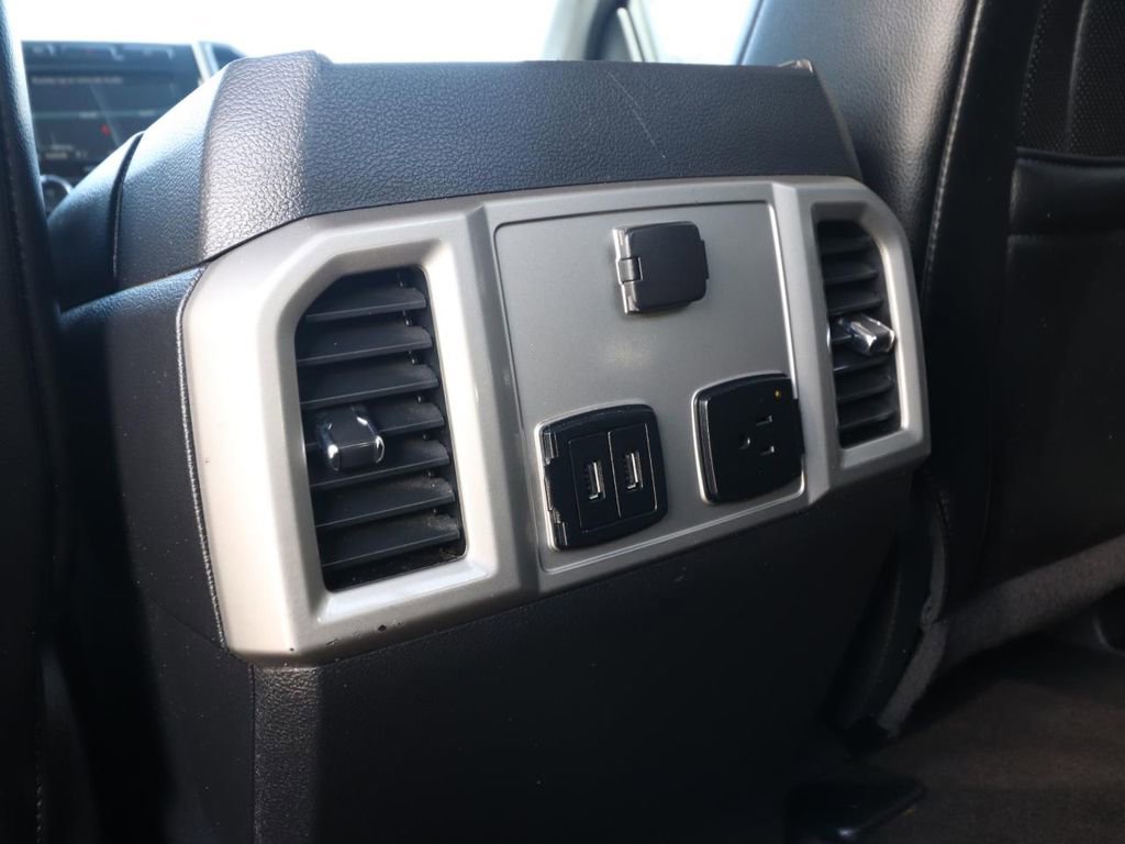 Certified 2018 Ford F250 Lariat w/ Lariat Ultimate Package image 12