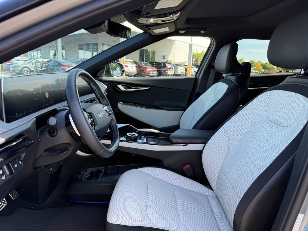 Certified 2023 Kia EV6 GT-Line w/ GT-Line White Seat Package AWD/4WD image 16