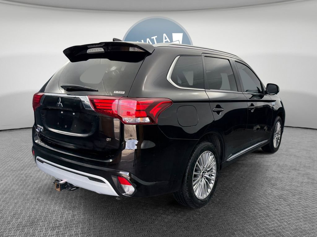 Used 2021 Mitsubishi Outlander GT image 3