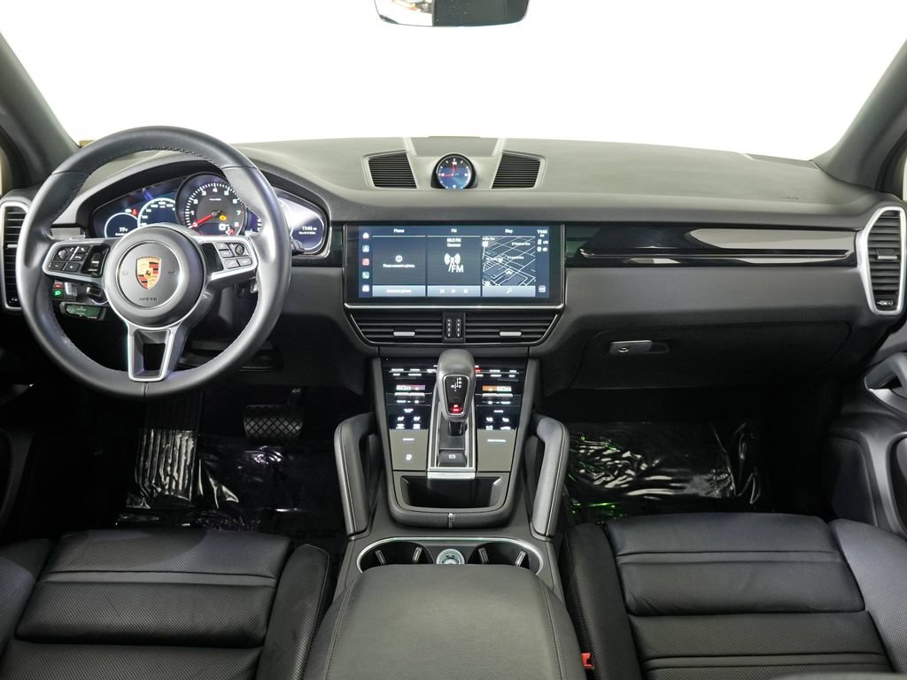 Certified 2023 Porsche Cayenne AWD/4WD image 22