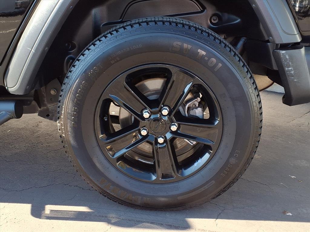 Used 2019 Jeep Wrangler Unlimited Sport image 4