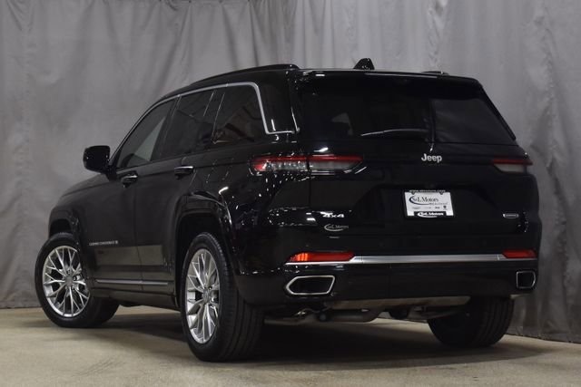 Used 2025 Jeep Grand Cherokee Summit w/ Adv Protech Group IV image 2