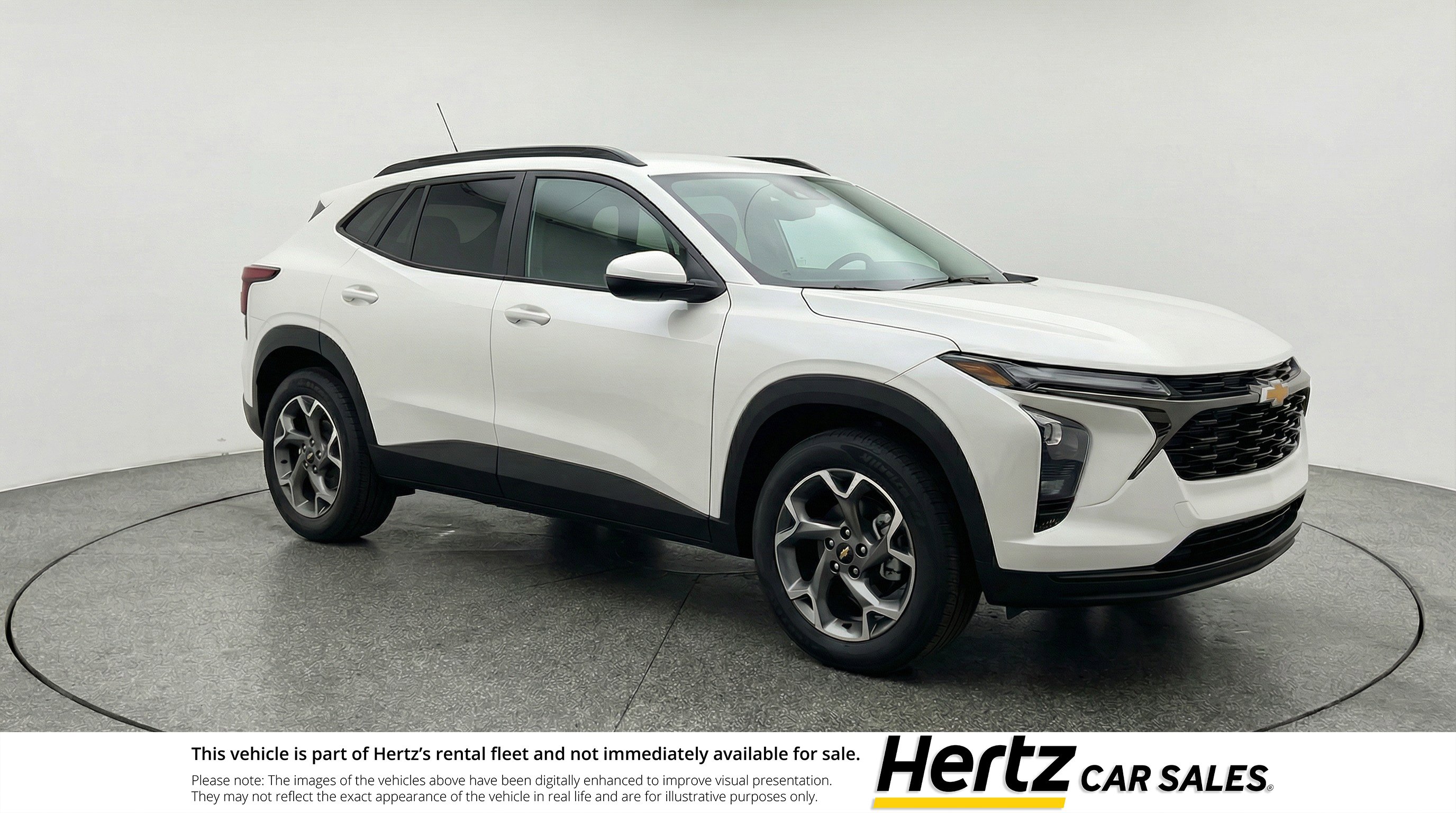 Used 2025 Chevrolet Trax LT w/ LT Convenience Package image 1