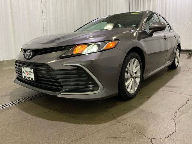 Certified 2024 Toyota Camry LE image 24