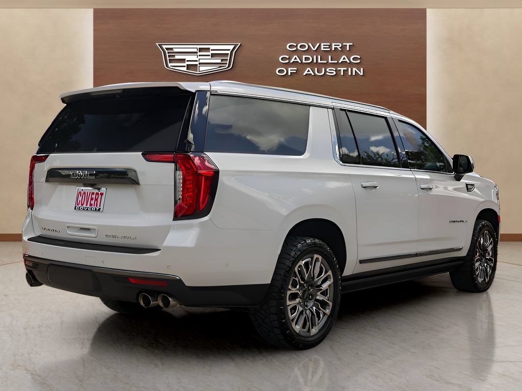 Used 2024 GMC Yukon XL Denali Ultimate AWD/4WD image 4