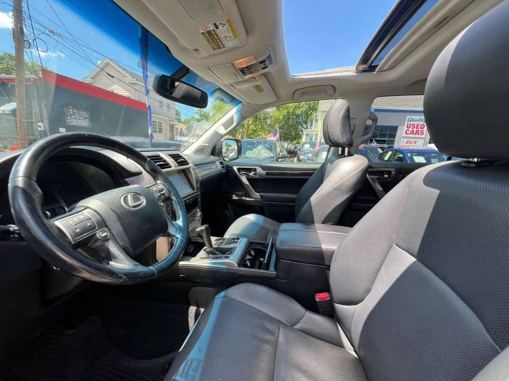 Used 2014 Lexus GX 460 AWD/4WD image 29