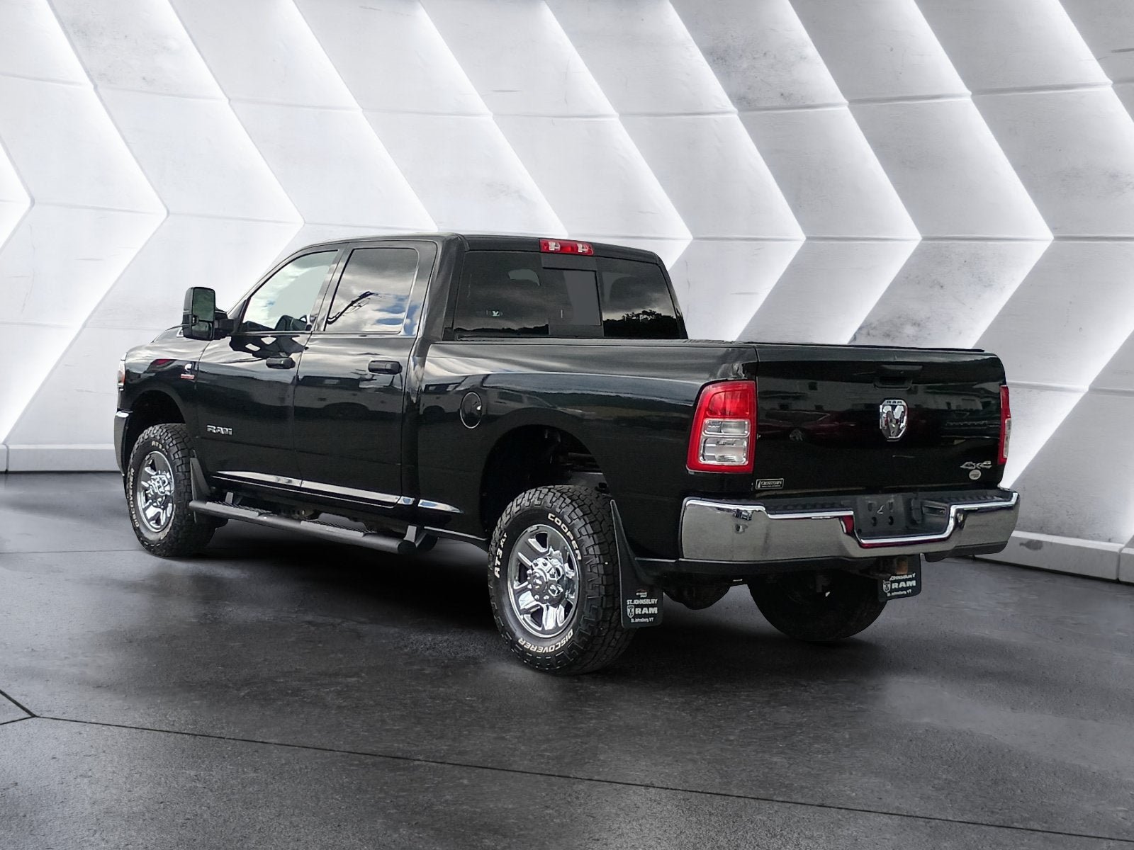Used 2022 RAM 2500 Tradesman AWD/4WD image 4