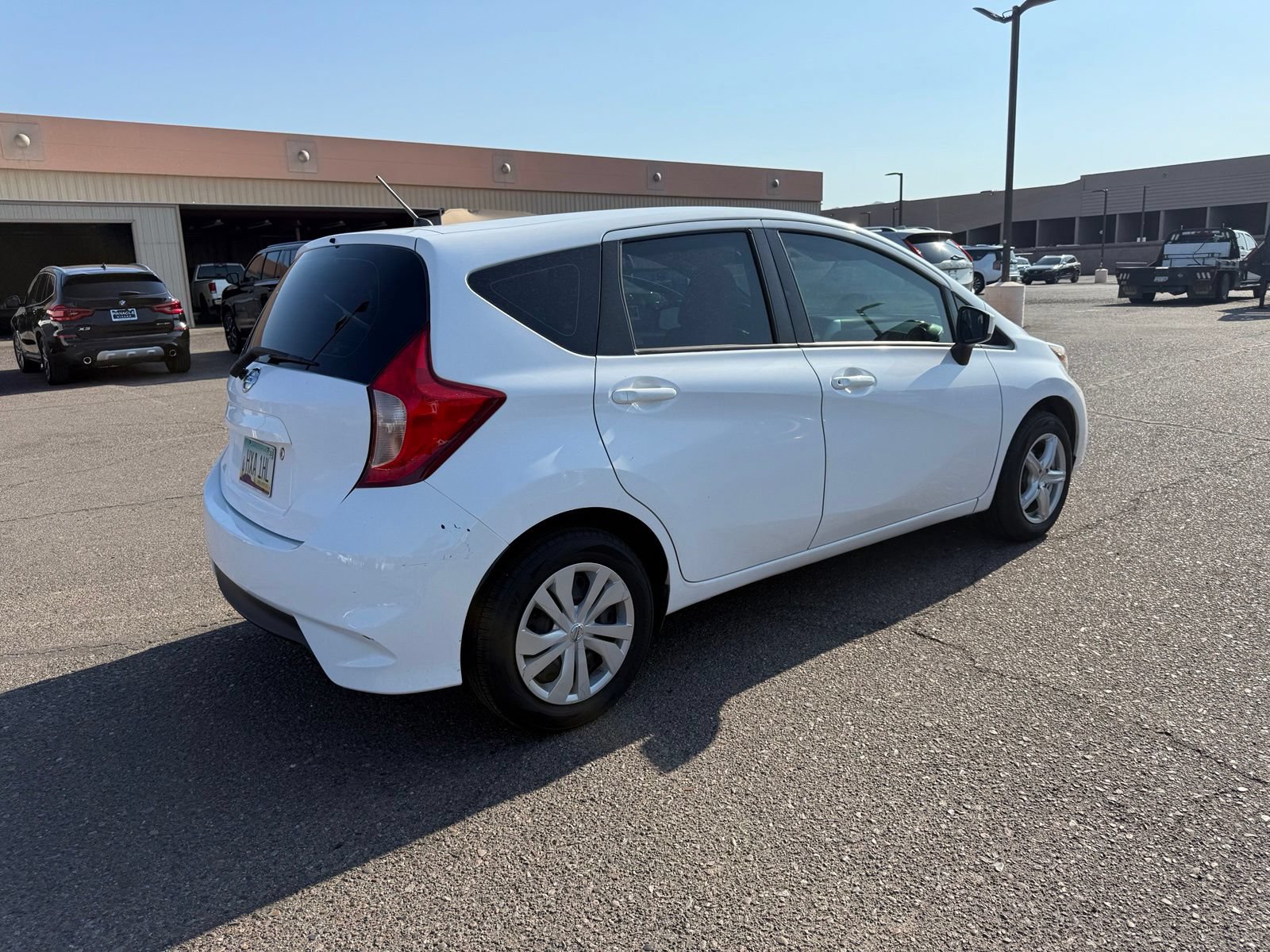 Used 2018 Nissan Versa Note S FWD image 5