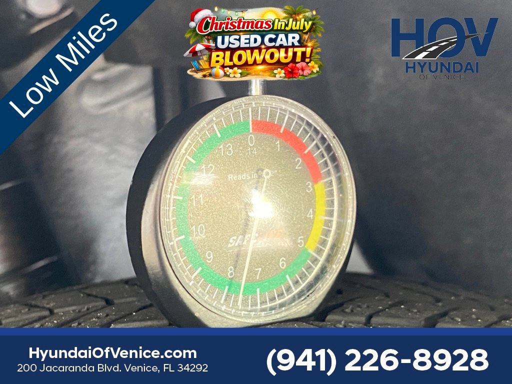 Used 2026 Toyota Corolla LE FWD image 34