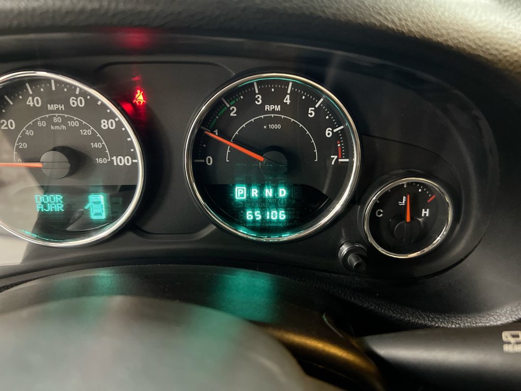 Used 2014 Jeep Wrangler Sport AWD/4WD image 13