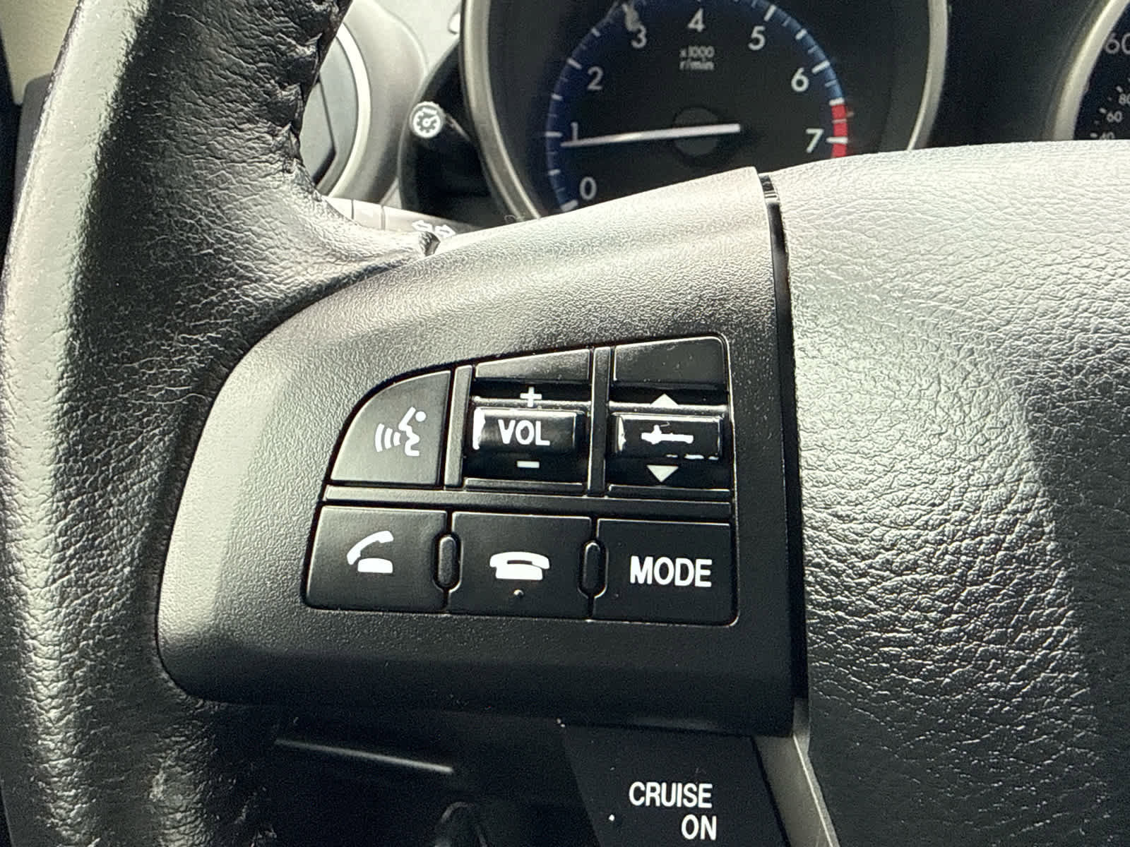 Used 2013 MAZDA MAZDA3 i Touring image 18