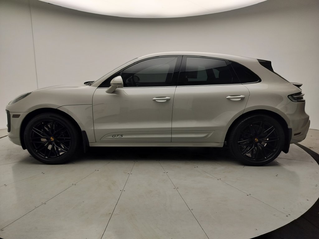 Certified 2023 Porsche Macan GTS AWD/4WD image 2