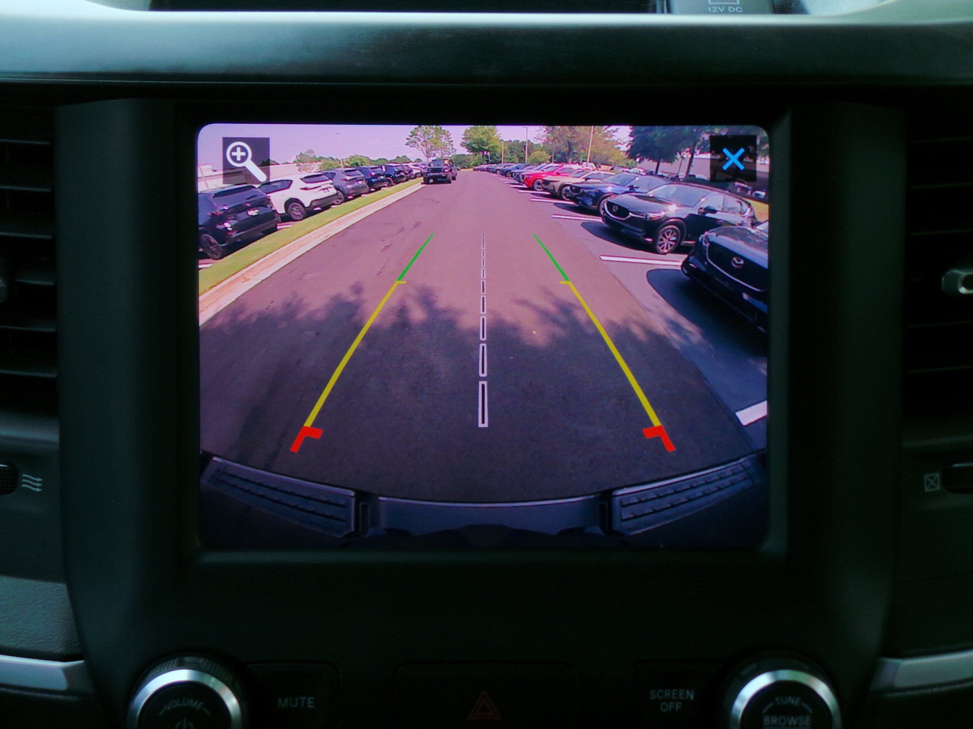 Used 2021 RAM 1500 Big Horn AWD/4WD image 12