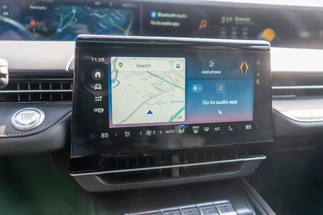 Used 2024 Lincoln Nautilus Reserve w/ Equipment Group 203A image 33