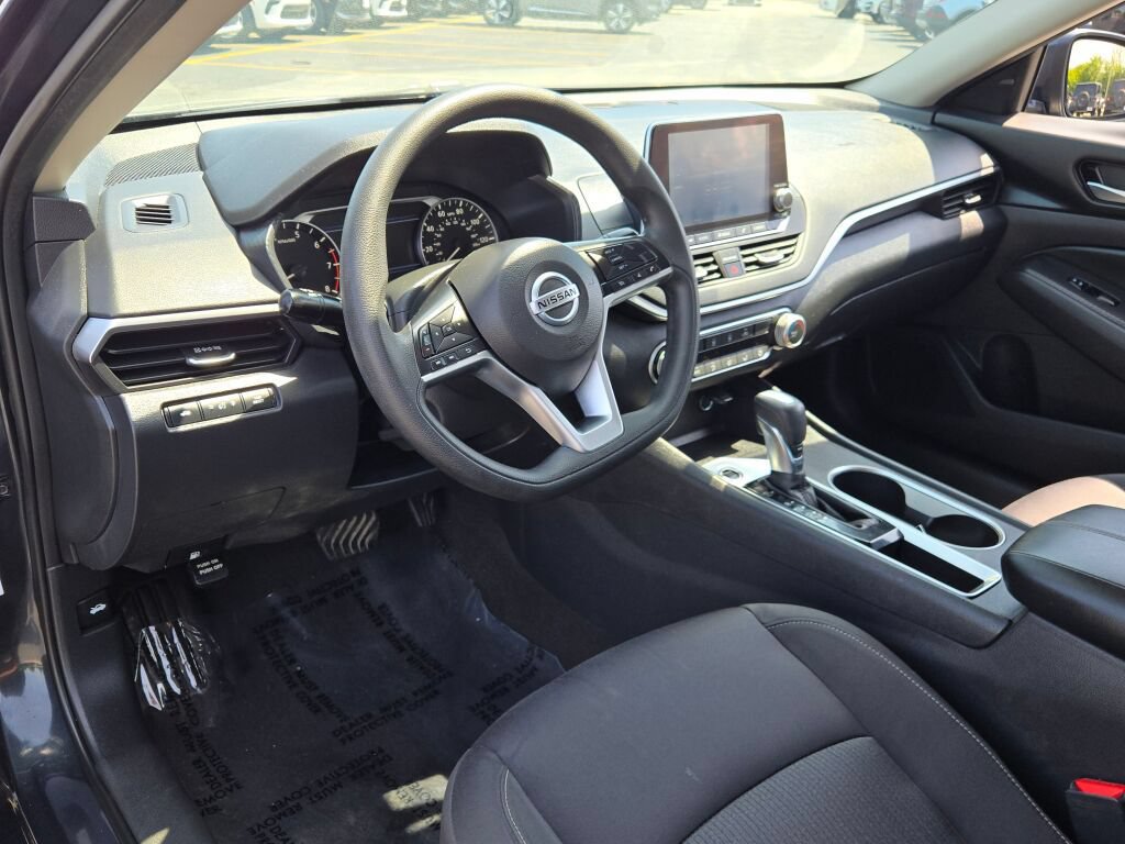 Used 2022 Nissan Altima 2.5 SV FWD image 23