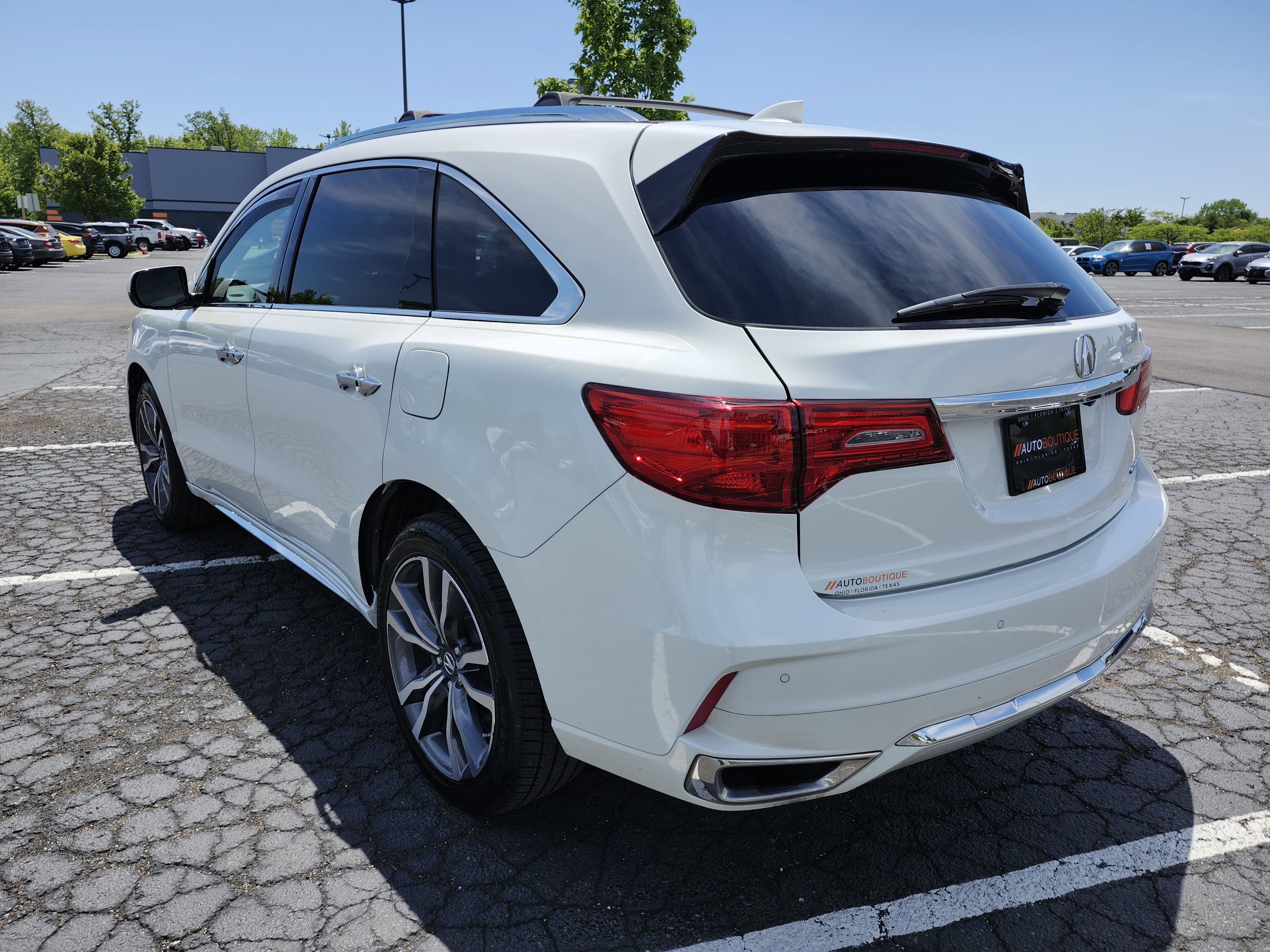 Used 2019 Acura MDX SH-AWD w/ Advance Package image 19