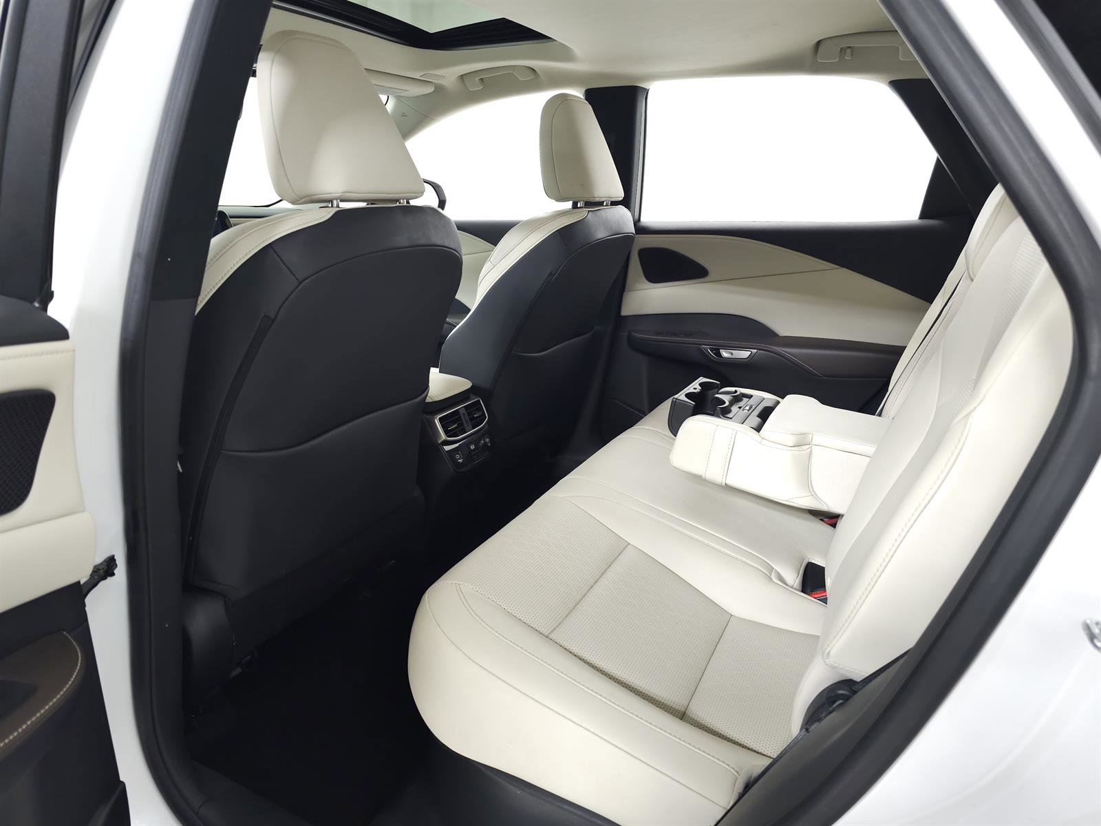 Used 2023 Lexus RX 350 Premium Plus w/ Accessory Package image 33