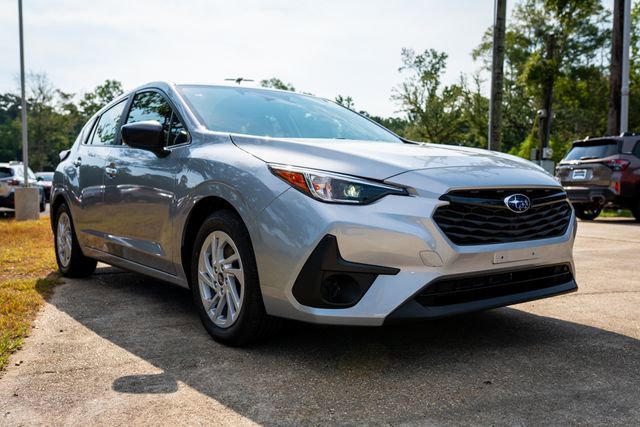 New 2025 Subaru Impreza 2.0i