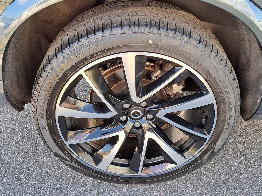 Used 2023 Volvo XC90 B6 Plus w/ Protection Package Premier image 36