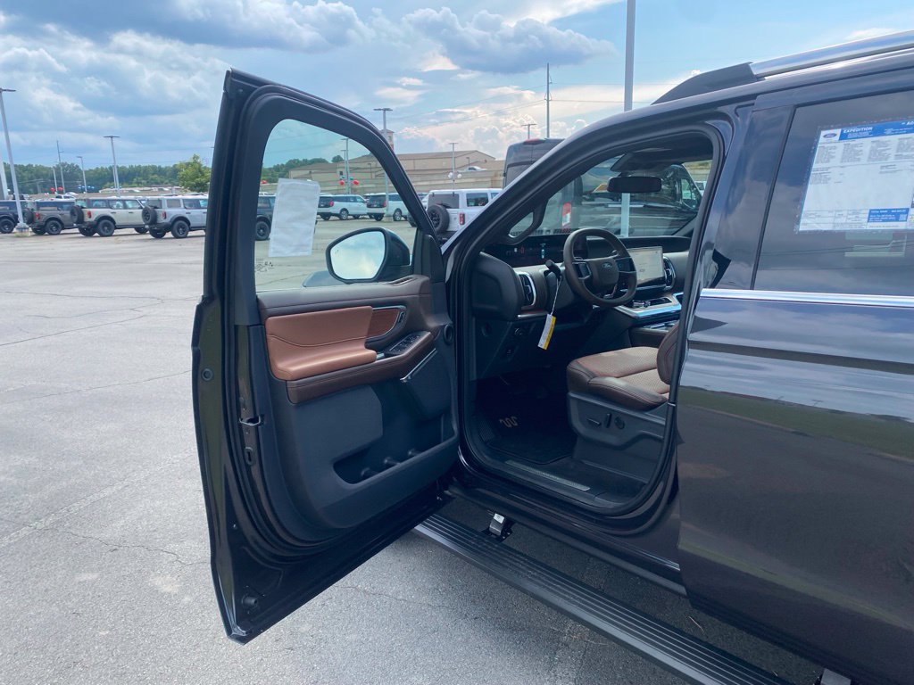 New 2027 Ford Expedition King Ranch AWD/4WD image 10