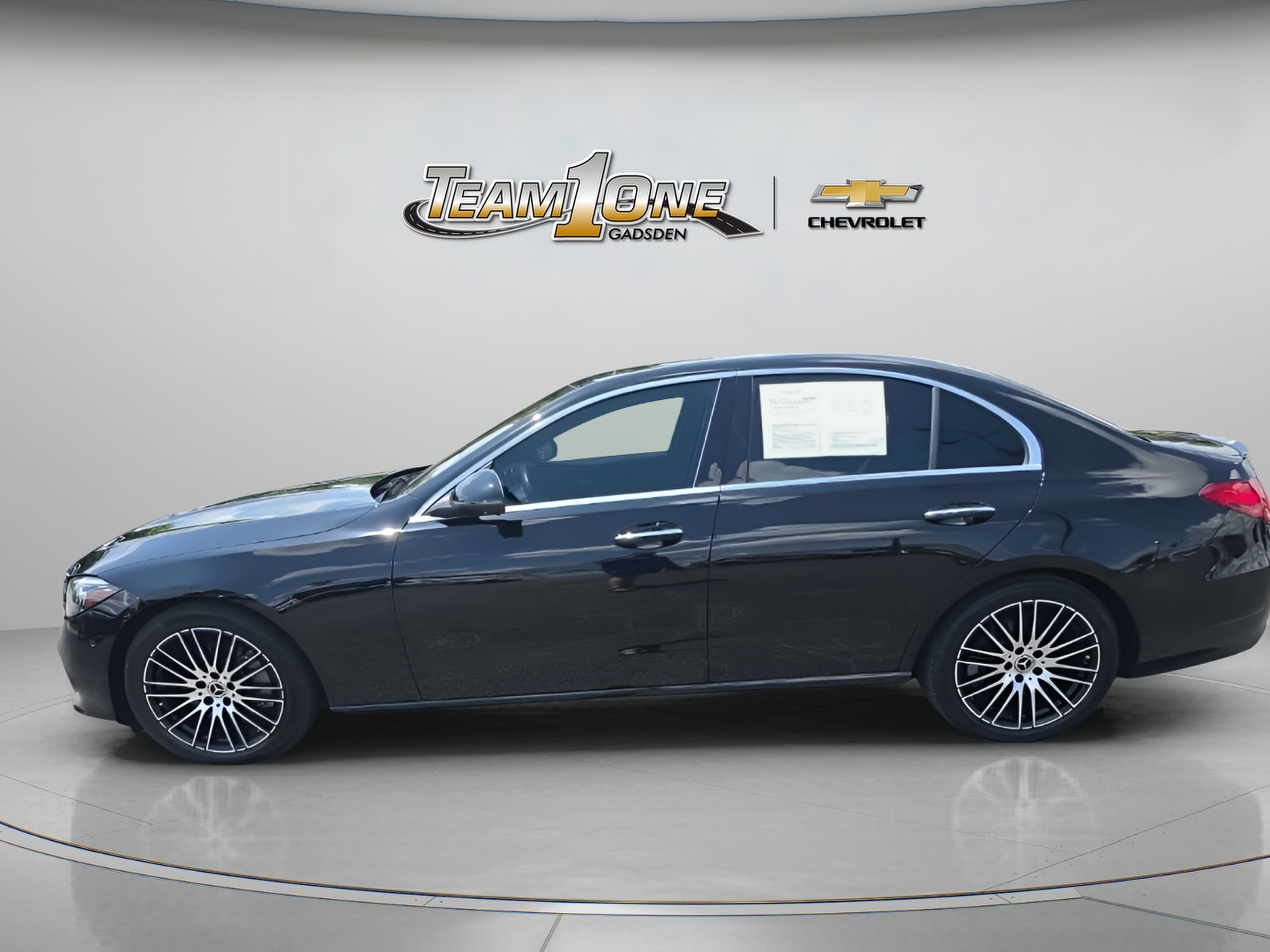 Used 2023 Mercedes-Benz C 300 Sedan image 5