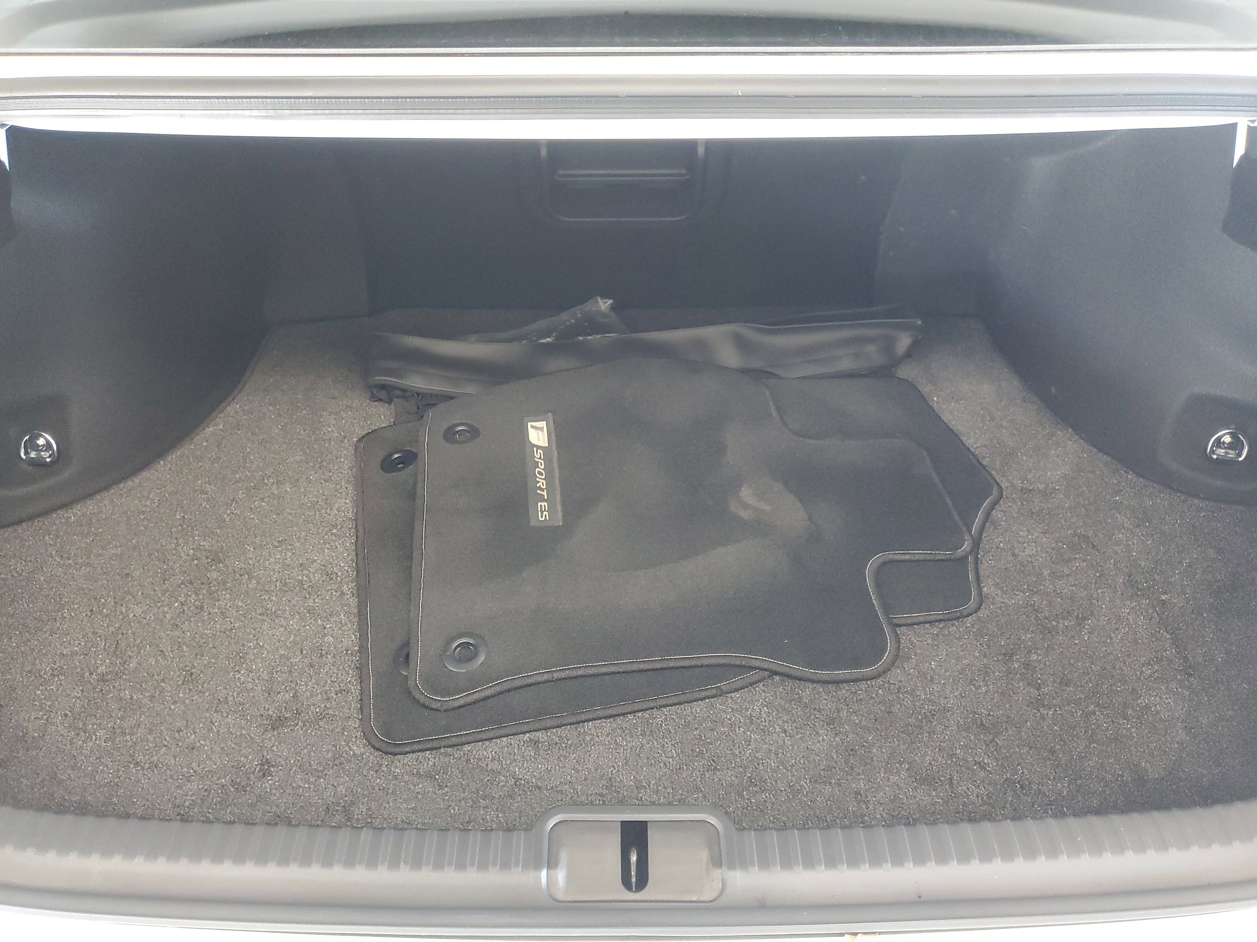 Used 2022 Lexus ES 350 F Sport w/ Accessory Package 2 image 13