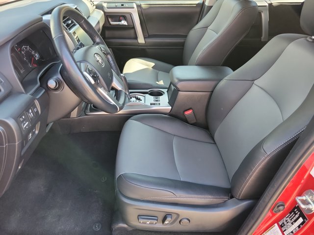 Used 2024 Toyota 4Runner SR5 Premium image 5