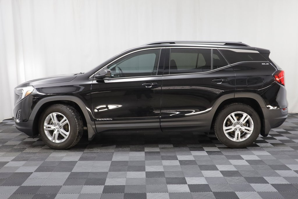 Used 2019 GMC Terrain SLE w/ Driver Convenience Package image 4