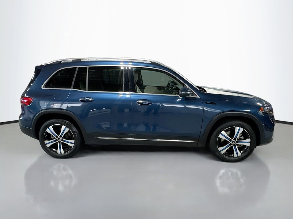 Used 2023 Mercedes-Benz EQB 300 4MATIC image 5