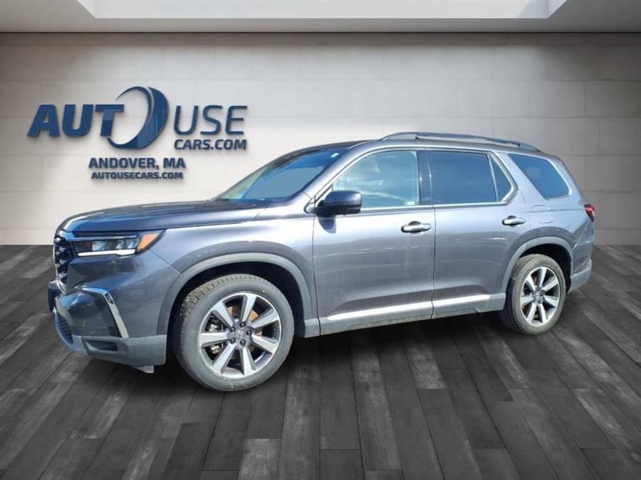 Used 2023 Honda Pilot Elite image 2